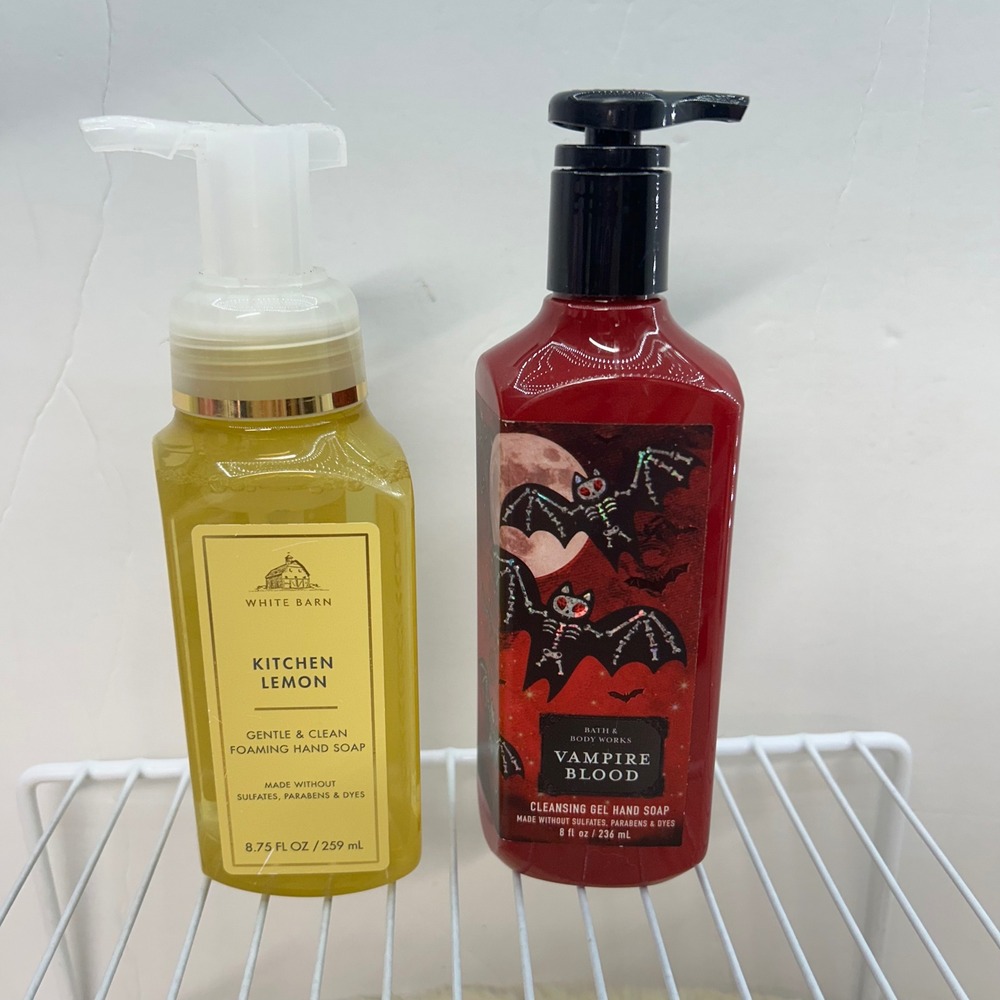 Bath & Body Works Hand Soap Set Kitchen Lemon Foaming Vampire Blood Gel 2pk